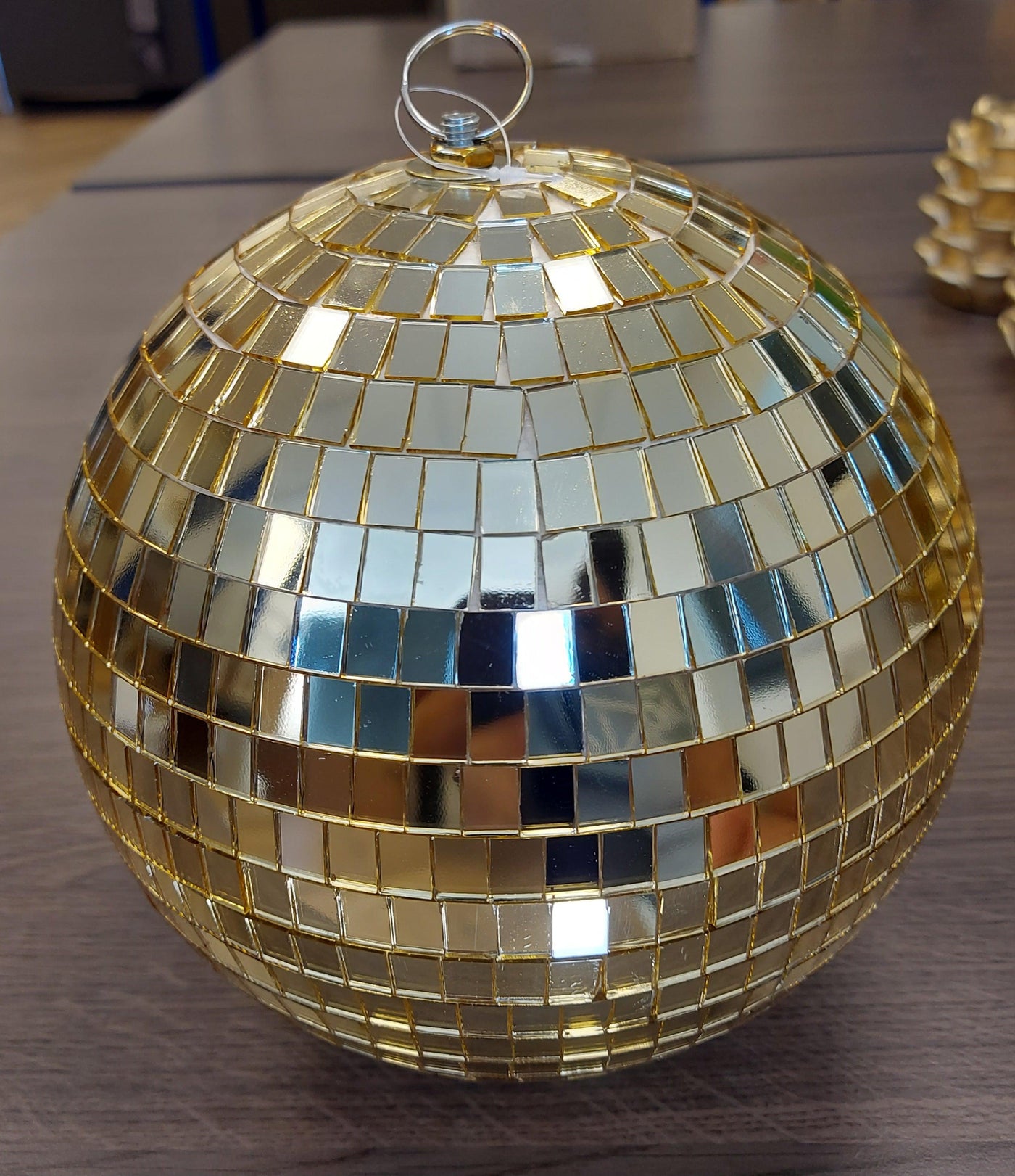 Ornament - Discobal goudkleurig