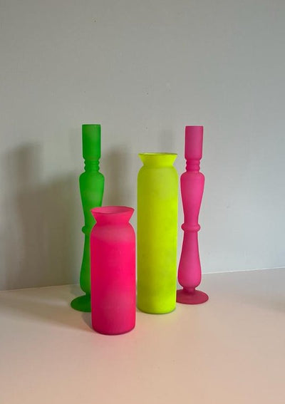 Vaas - Neon geel